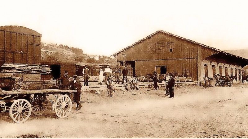 Carte postale ancienne Apt Gare des marchandises