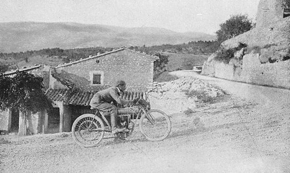 Carte postale ancienne Mont Ventoux-Motorradrennen 1904