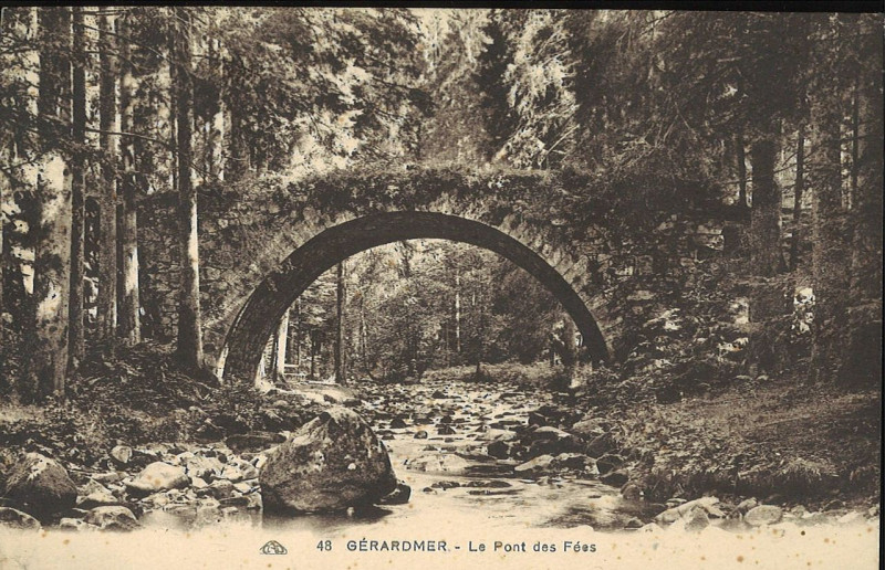 Carte postale ancienne Carte postale du Pont des Fées à Gérardmer 