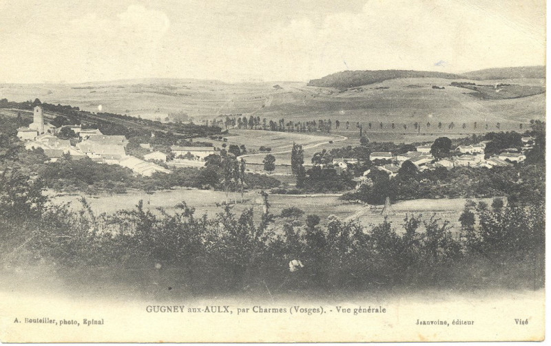 Carte postale ancienne Gugney-aux-Aulx-Cpa-Vue générale