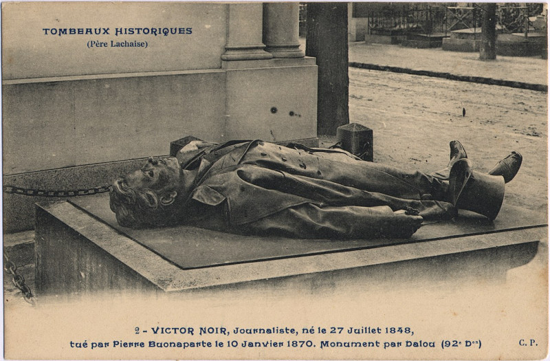 Carte postale ancienne Le Père-Lachaise - Victor Noir à Paris 20e
