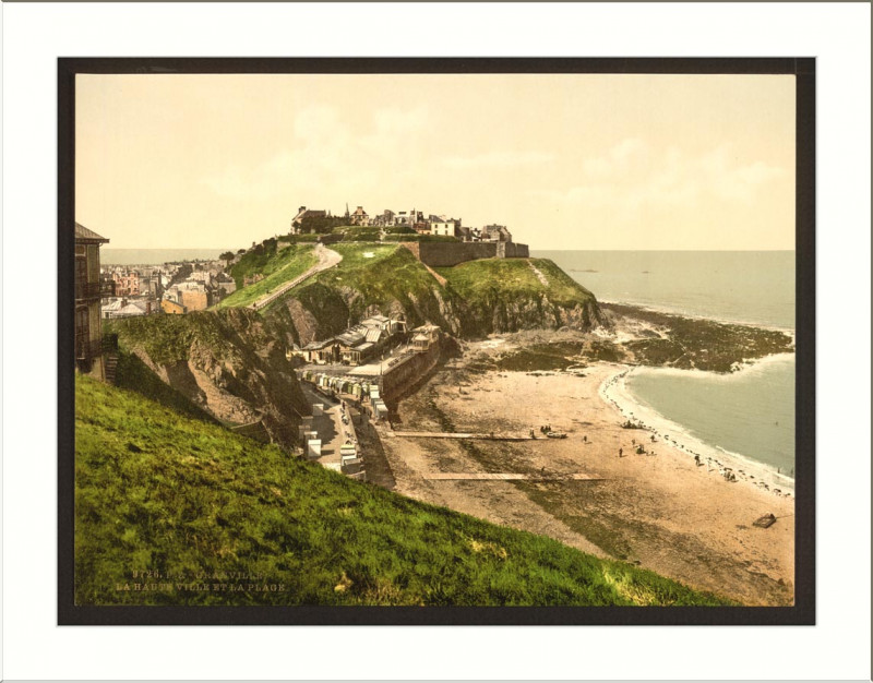 Carte postale ancienne Upper town and beach Granville France