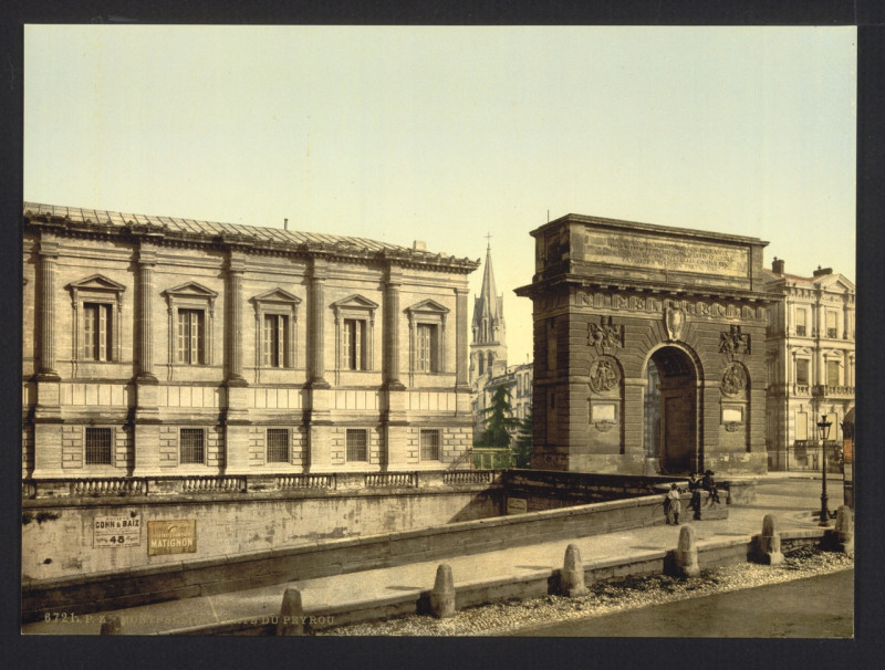 Carte postale ancienne Beyron (i.e., Peyrou) Gate, Montpelier, France-LCCN2001698470
