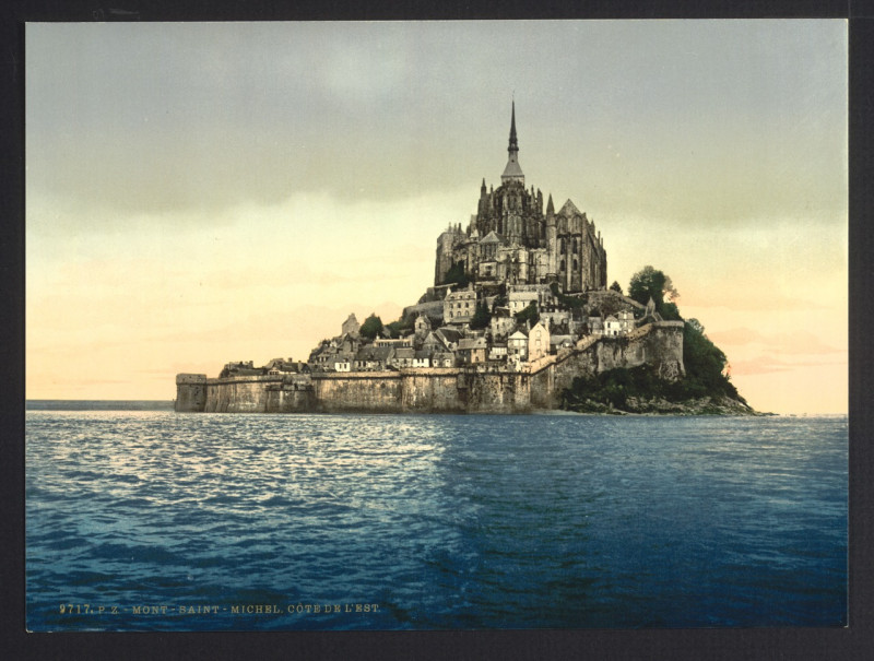 Carte postale ancienne East coast at high water, Le Mont St. Michel, France-LCCN2001698478