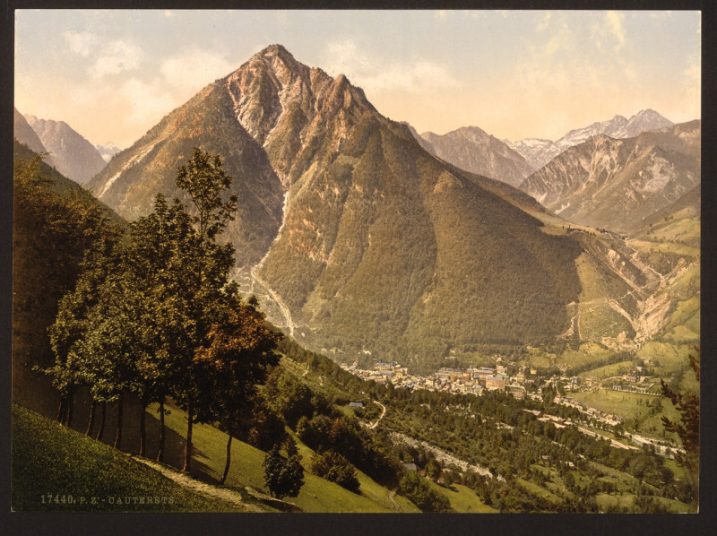 Carte postale ancienne From the grange of Queen Hortense, Cauterets, Pyrenees, France-LCCN2001698625
