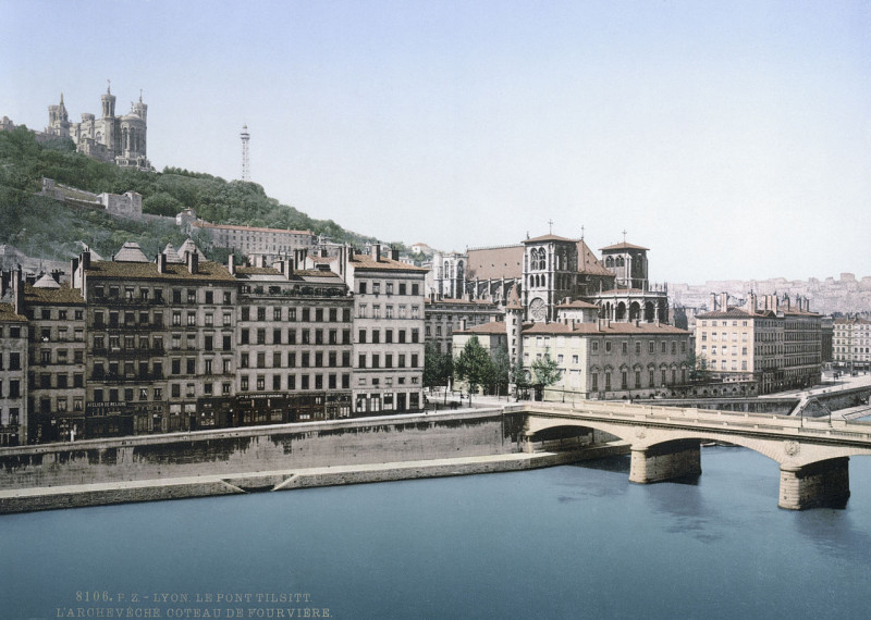 Carte postale ancienne Lyon fourviere ponttilsitt congres à Lyon