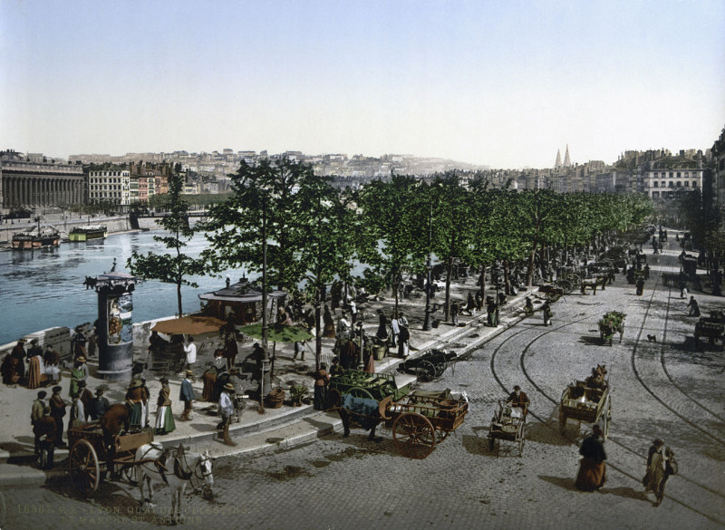 Carte postale ancienne Lyon quaicelestins marche congres à Lyon