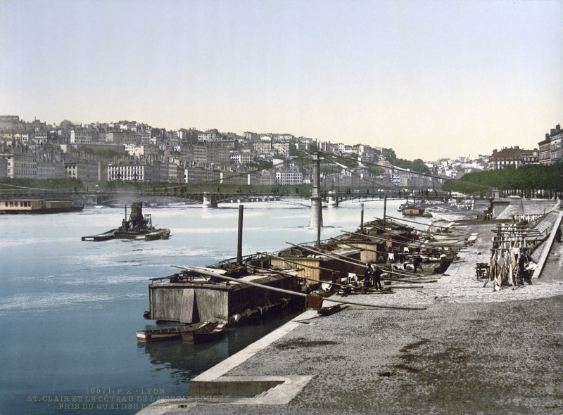 Carte postale ancienne The St. Clair and hill of the Red Cross from the Quay, Brotteaux, Lyon, France-LCCN2001698435 à Lyon