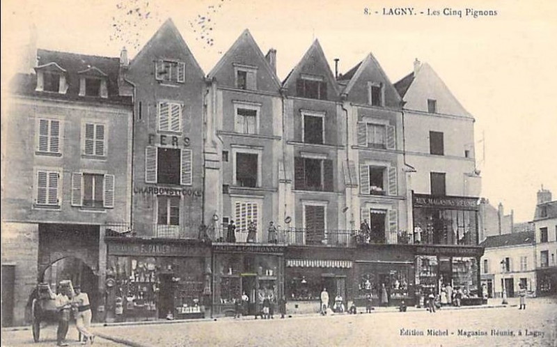 Carte postale ancienne L1814 - Lagny-sur-Marne - Les 5 pignons