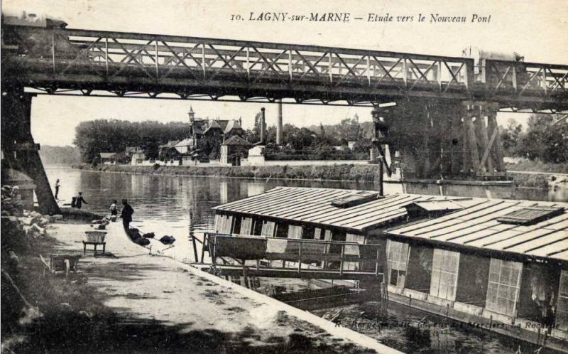 Carte postale ancienne L2010 - Lagny-sur-Marne - Pont de Pierre