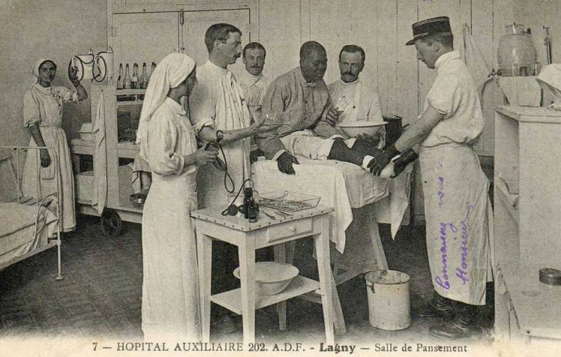 Carte postale ancienne L2066 - Lagny-sur-Marne - Hôpital auxiliaire 202