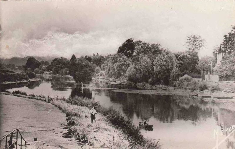 Carte postale ancienne L2344 - Lagny-sur-Marne - Bords de Marne