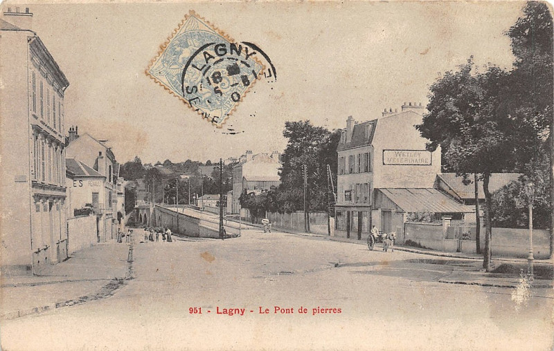 Carte postale ancienne L2492 - Lagny-sur-Marne - Pont de pierre