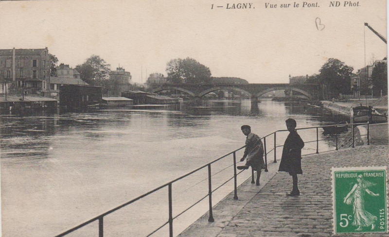 Carte postale ancienne L2863 - Lagny-sur-Marne - Pont de pierre
