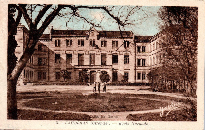 Carte postale ancienne Caudéran - Ecole normale 3a à Bordeaux