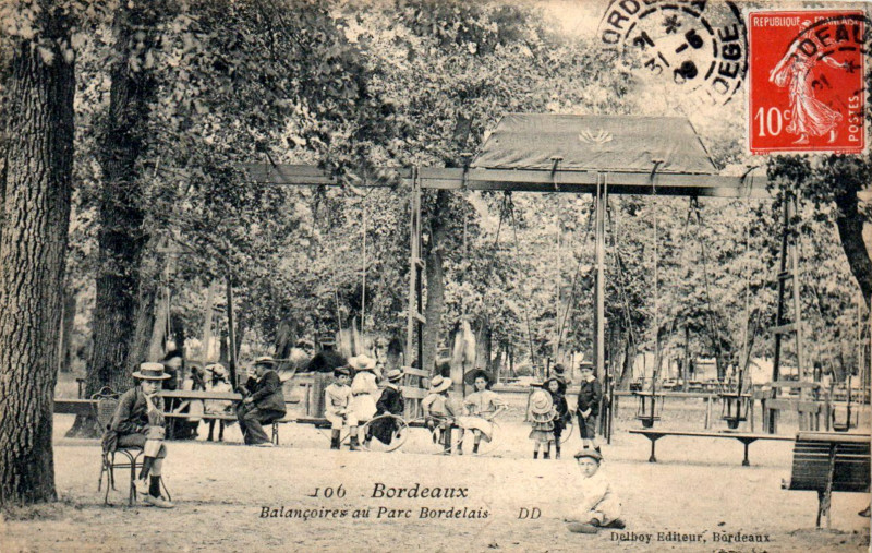 Carte postale ancienne Parc Bordelais - Balançoires à Bordeaux