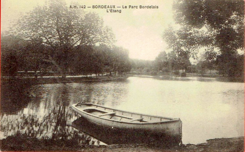 Carte postale ancienne Parc Bordelais - Lac 11 à Bordeaux