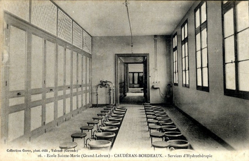 Carte postale ancienne Sainte-Marie Grand Lebrun - 76 - Hydrothérapie à Bordeaux