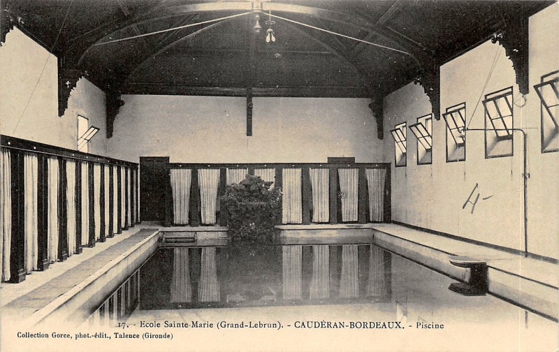 Carte postale ancienne Sainte-Marie Grand Lebrun - 78 - Piscine à Bordeaux