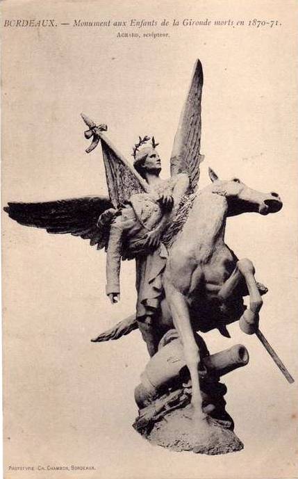 Carte postale ancienne Bordeaux-monument-des-enfants-de-la-gironde-morts-pour-la-patrie-en-1870-71-date-1913 d à Bordeaux