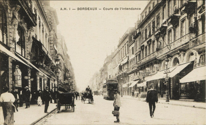Carte postale ancienne Bordeaux le cours de l'Intendance 5 à Bordeaux