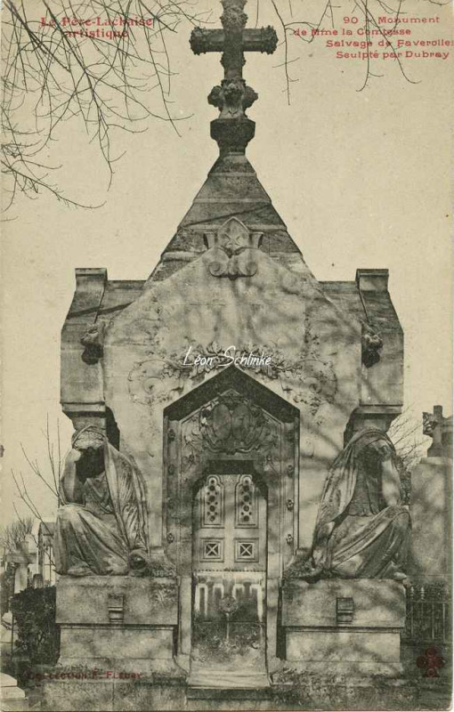 Carte postale ancienne Le Père-Lachaise - Monument de Mme la Comtesse Salvage de Faverolles à Paris 20e