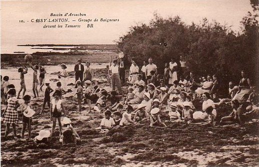 Carte postale ancienne Cassy-Lanton - groupe de baigneurs