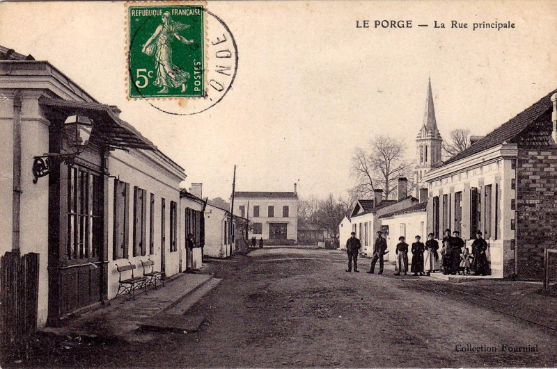 Carte postale ancienne Le Porge - rue principale 3