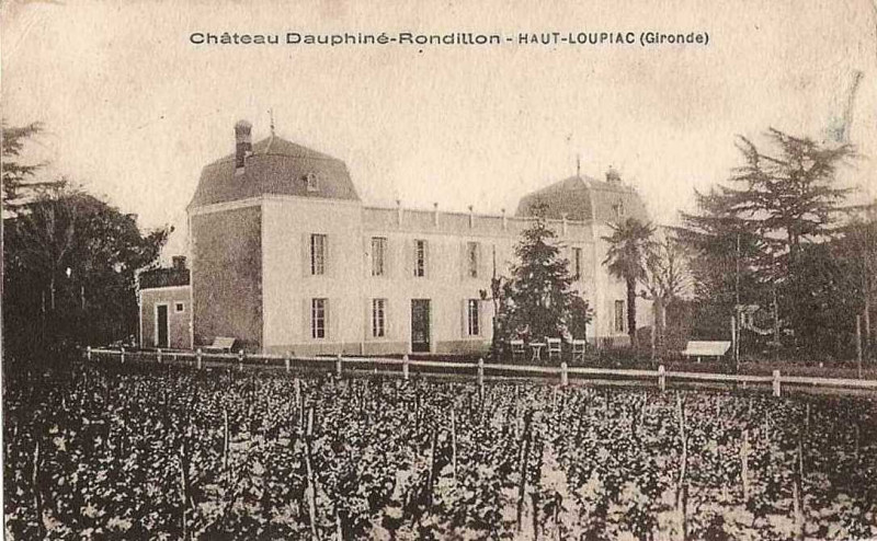 Carte postale ancienne Loupiac - château Dauphiné 2
