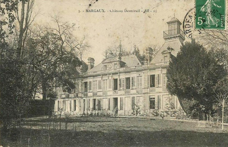 Carte postale ancienne Margaux-Cantenac - château Desmirail 1