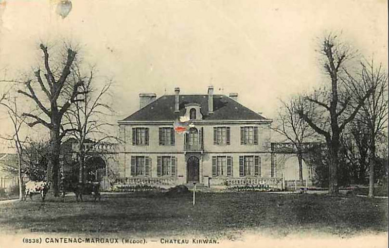 Carte postale ancienne Margaux-Cantenac - château Kirwan 1
