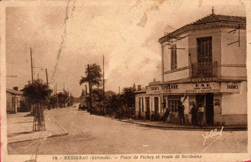 Carte postale ancienne Bordeaux - Place de Pichey