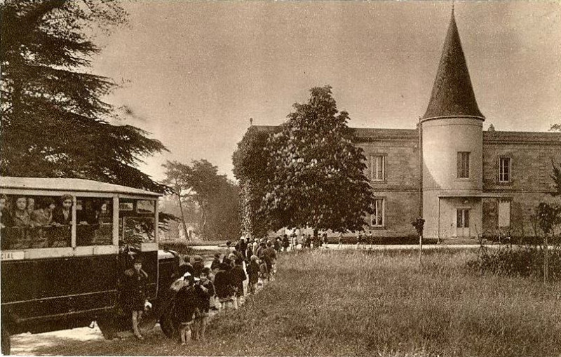 Carte postale ancienne Mérignac - domaine de Tenet 1