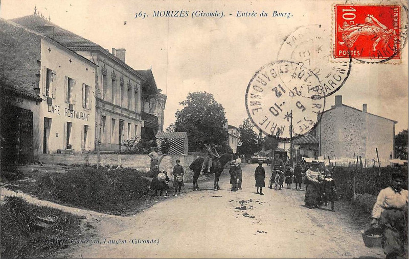 Carte postale ancienne Morizès - bourg 4