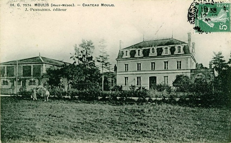 Carte postale ancienne Moulis-en-Médoc - château Moulis
