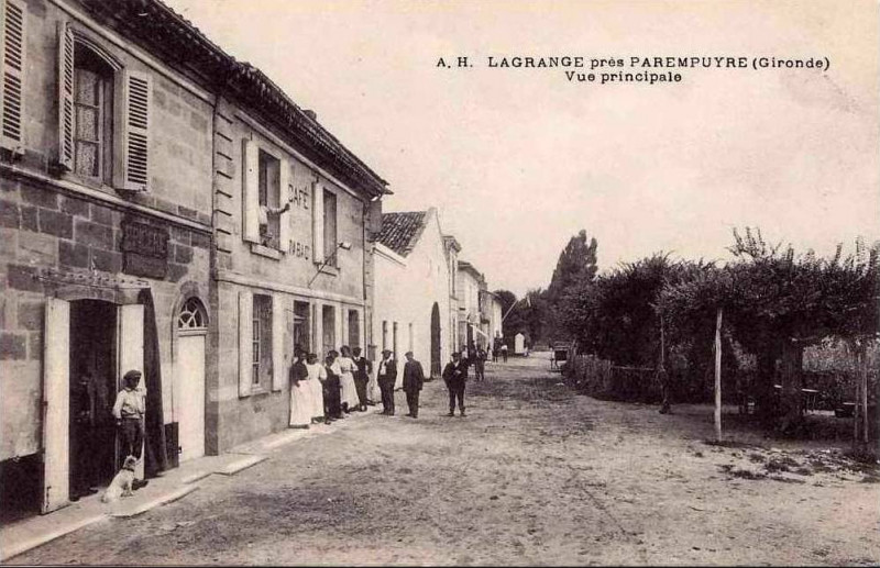 Carte postale ancienne Parempuyre - bourg 2