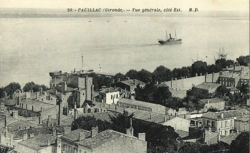 Carte postale ancienne Pauillac - vue générale 3