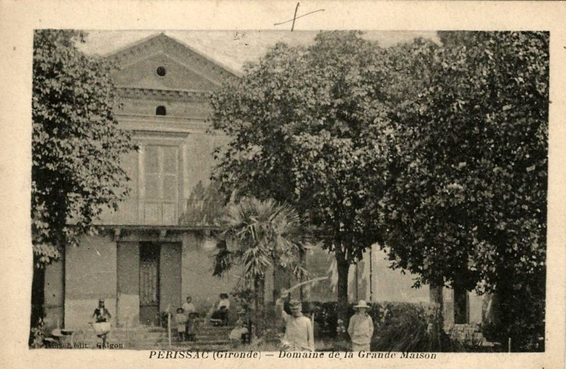 Carte postale ancienne Périssac - domaine de la Grande Maison