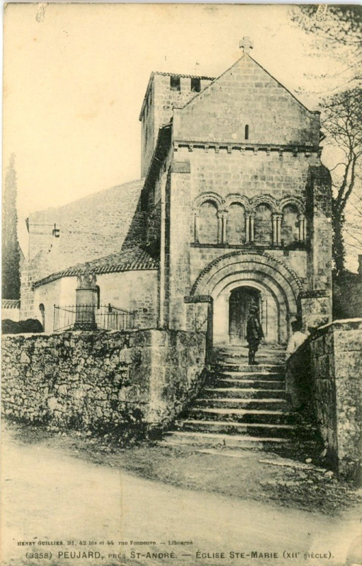 Carte postale ancienne Peujard - église 1