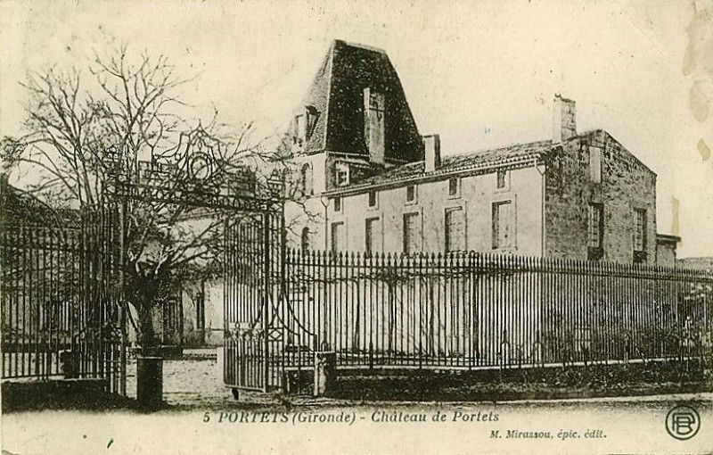 Carte postale ancienne Portets - château de Portets 1