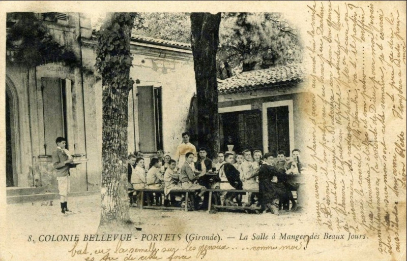 Carte postale ancienne Portets - Colonie Bellevue 1