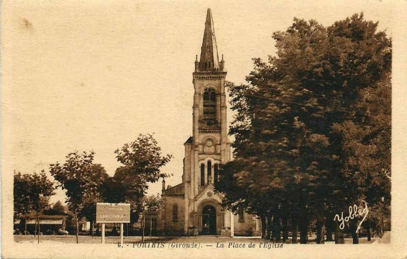 Carte postale ancienne Portets - église 2