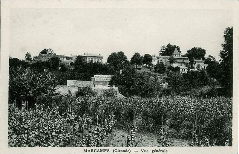 Carte postale ancienne Prignac-et-Marcamps - vue générale