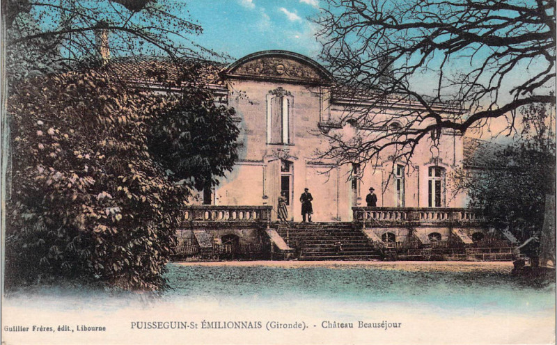 Carte postale ancienne Puisseguin - château Beauséjour