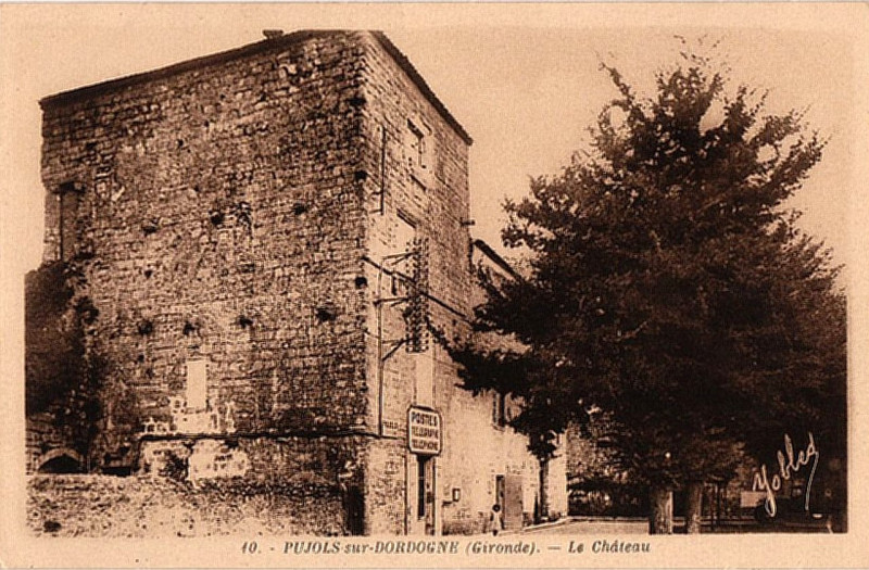 Carte postale ancienne Pujols - château 2