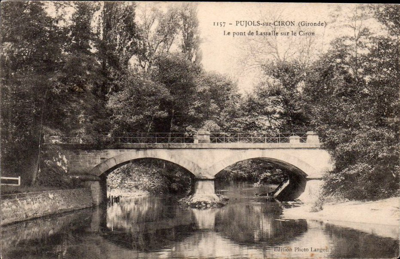Carte postale ancienne Pujols-sur-Ciron Pont de Lassalle 1