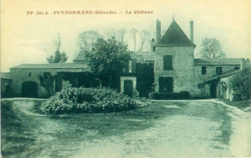 Carte postale ancienne Puynormand - château 2