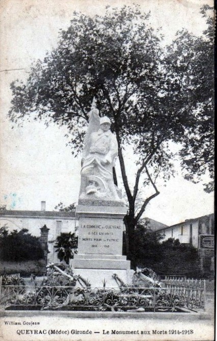 Carte postale ancienne Queyrac - Monument aux morts 2