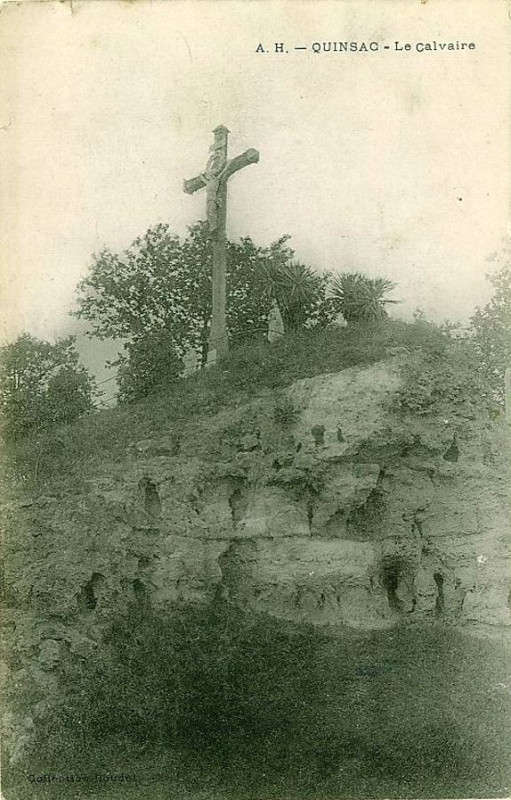 Carte postale ancienne Quinsac - Calvaire 3