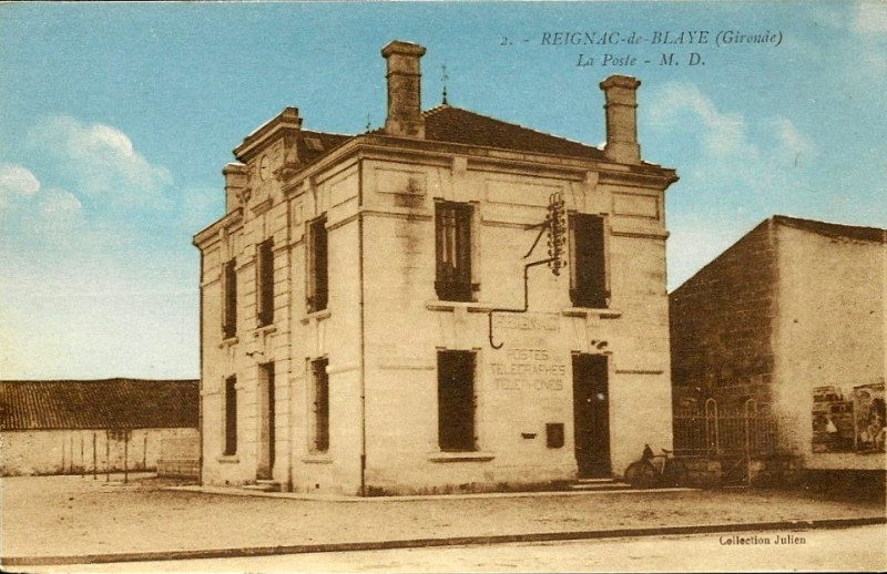 Carte postale ancienne Reignac - La Poste 1